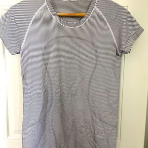 Lululemon swiftly tech black and white stripe